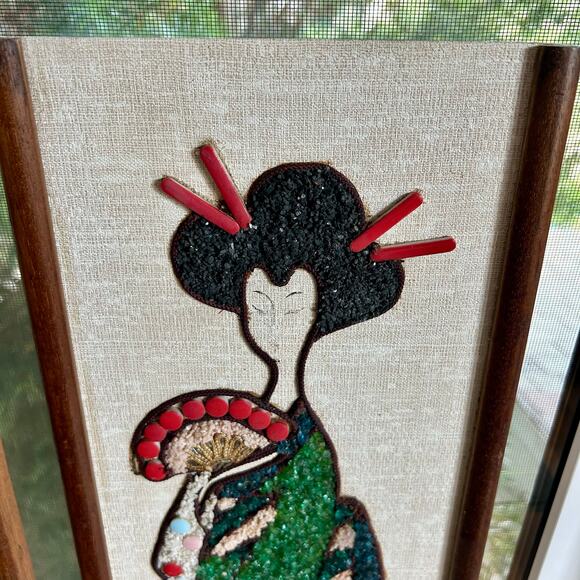 Mid-Century Gravel Art Wall Hangings – Asian Figures, 1960s Vintage Pair - Picture 3 of 13